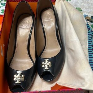 Tory Burch navy leather open toe wedges!